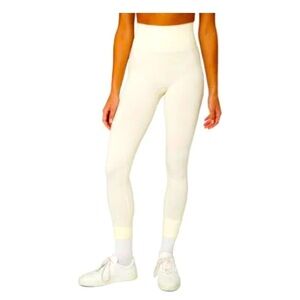 005-WeWoreWhat Seamless Ribbed Leggings